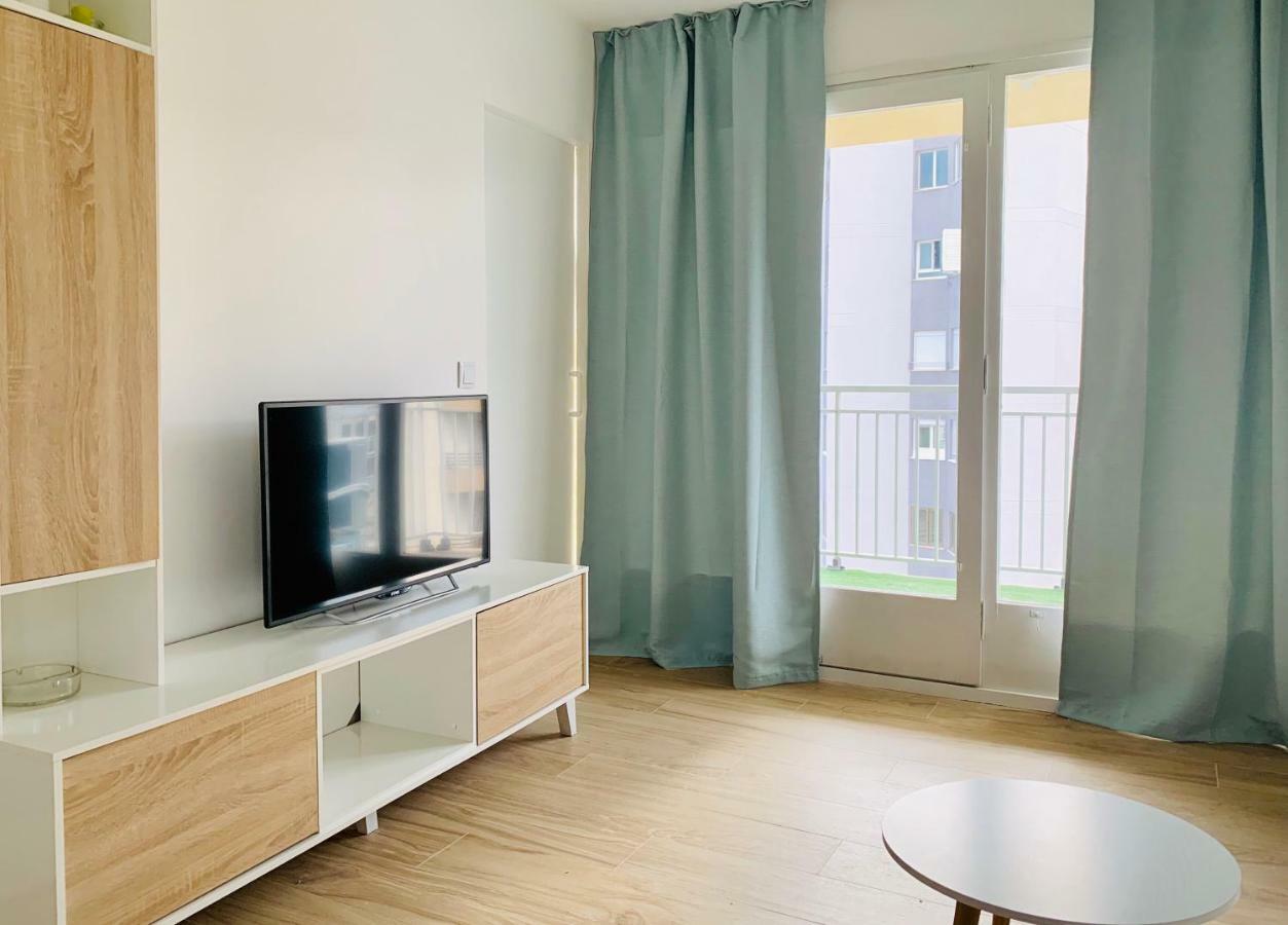 Book Caballo Blanco Appartement Salou